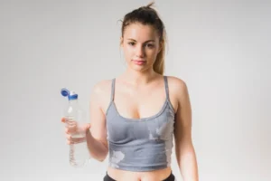 How Water Affects Metabolism and Fat Burning